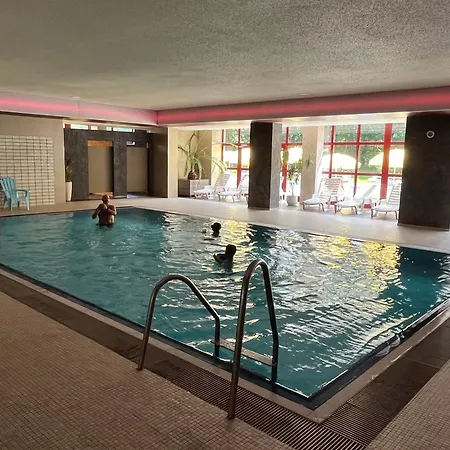 Belaria - Wellness, Bazen 3* 오파바