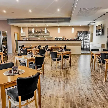 Szálloda Belaria - Wellness, Bazén Opava