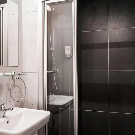 Belaria - Wellness, Bazen 3* 오파바